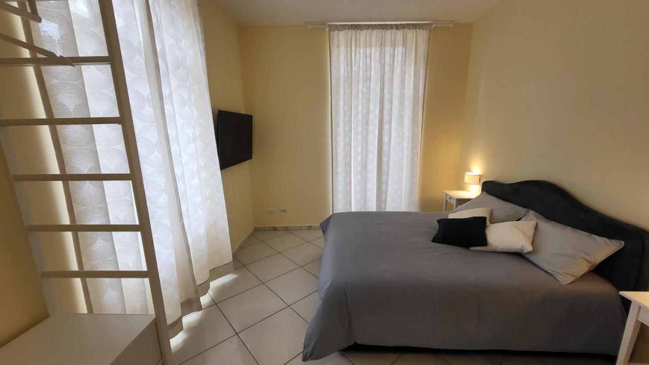 La Casa Di Bruno Suites Napoli Eksteriør bilde