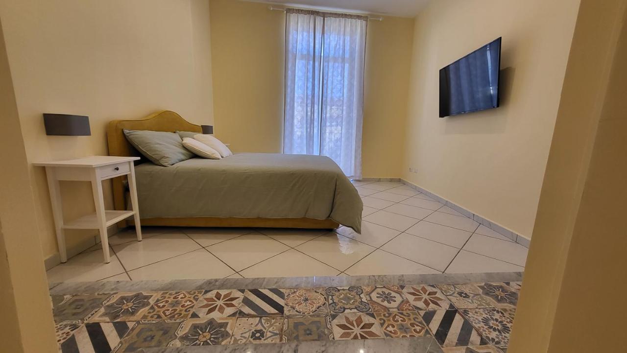 La Casa Di Bruno Suites Napoli Eksteriør bilde