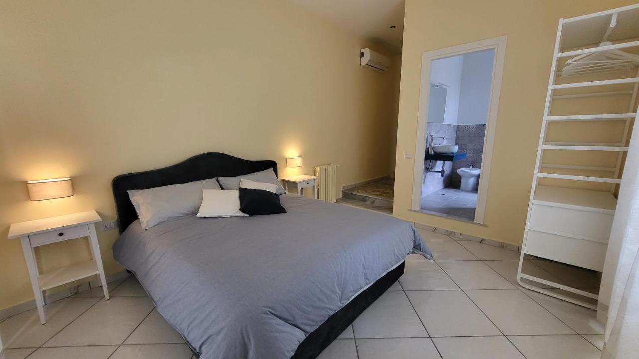 La Casa Di Bruno Suites Napoli Eksteriør bilde